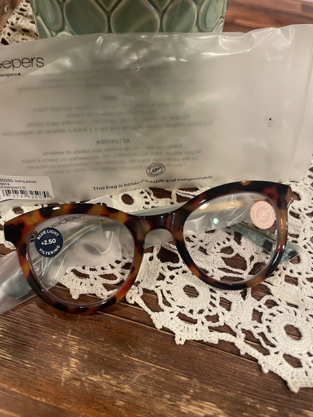 +2.25 Peepers Tortoiseshell and green Blue Light Reading Glasses